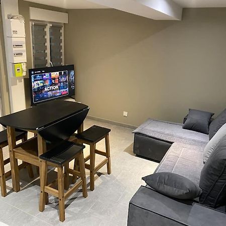 Appartement 8 - Hyper Centre - 1 A 6 Personnes Douai Eksteriør billede